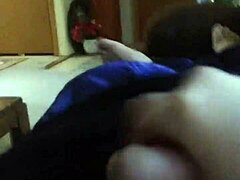 Gay newcomers explore squirting desires