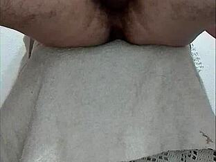 Amador's gay porn ends with cumshot