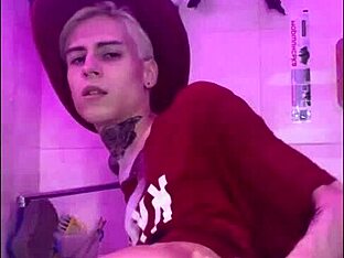 Young twinks get soapy and wild