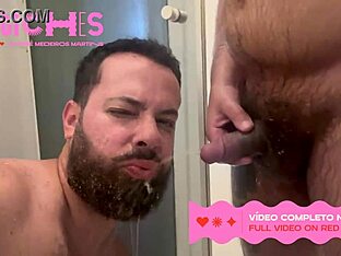 Amateur gay sex with two bears: Smelly and messy