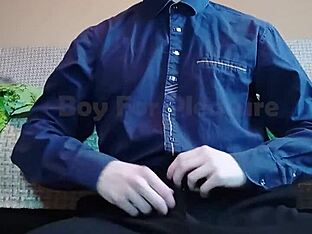 Teen boy wanks to a big scene and jizz on the naked girls
