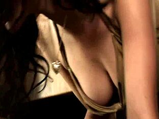 Steamy gay scene with Julia Voth