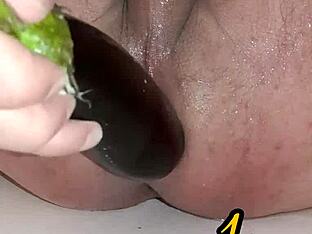 Gay amateur takes it anally