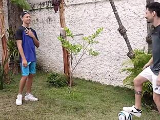 Hot gay massage with a happy ending