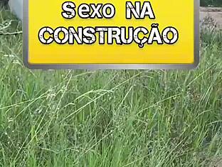 Public construction worker gets a secret blowjob offer from a stranger.