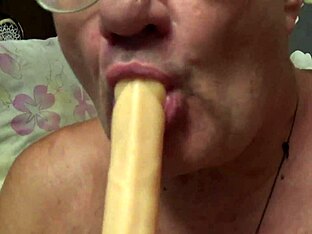Bi hubby sucks and dukes with gay and bi men