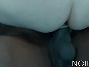 Blonde hunk Zach Covington services big black cock