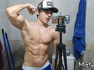Slim twink cums hard on cam