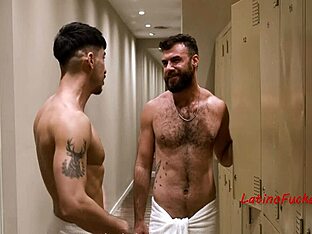 Jacuzzi fun with hot guys