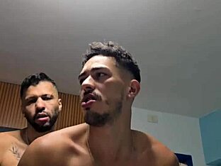 Gay amateur gets bareback sex