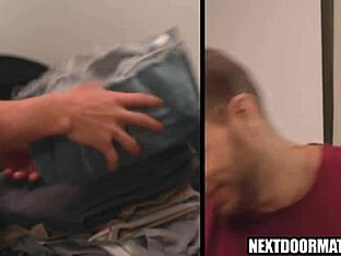 Gay college students have raw sex in dorm room