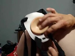 Muscle hunk big cock penetrates tight ass of twink